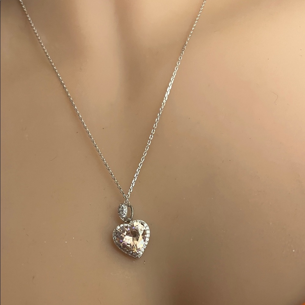 #1074** Elegant 925 Sterling Silver Chain/ Pink Heart Pendant Necklace - Picture 5 of 12